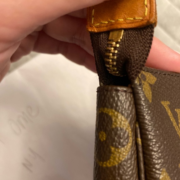 Louis Vuitton pochette accessorie - Picture 8 of 15